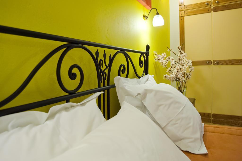 Hotel Pitho Delphi Exterior foto